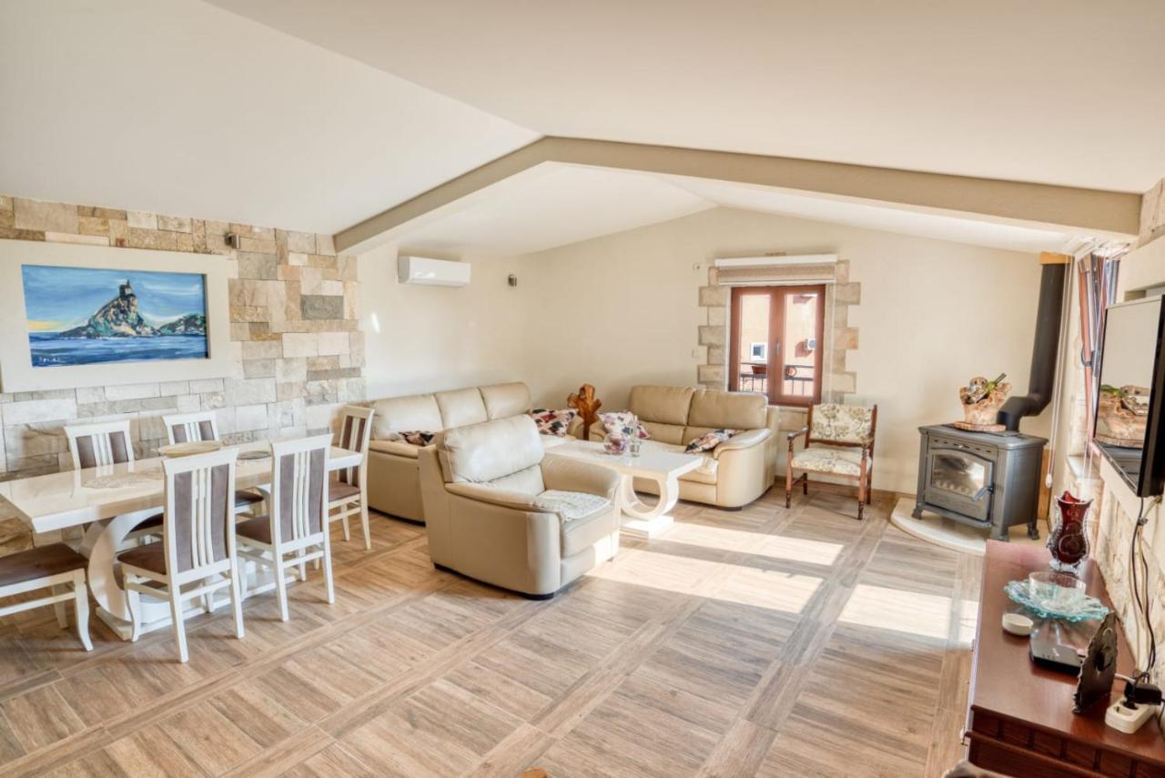 Savovic_Lux Διαμέρισμα Petrovac Εξωτερικό φωτογραφία
